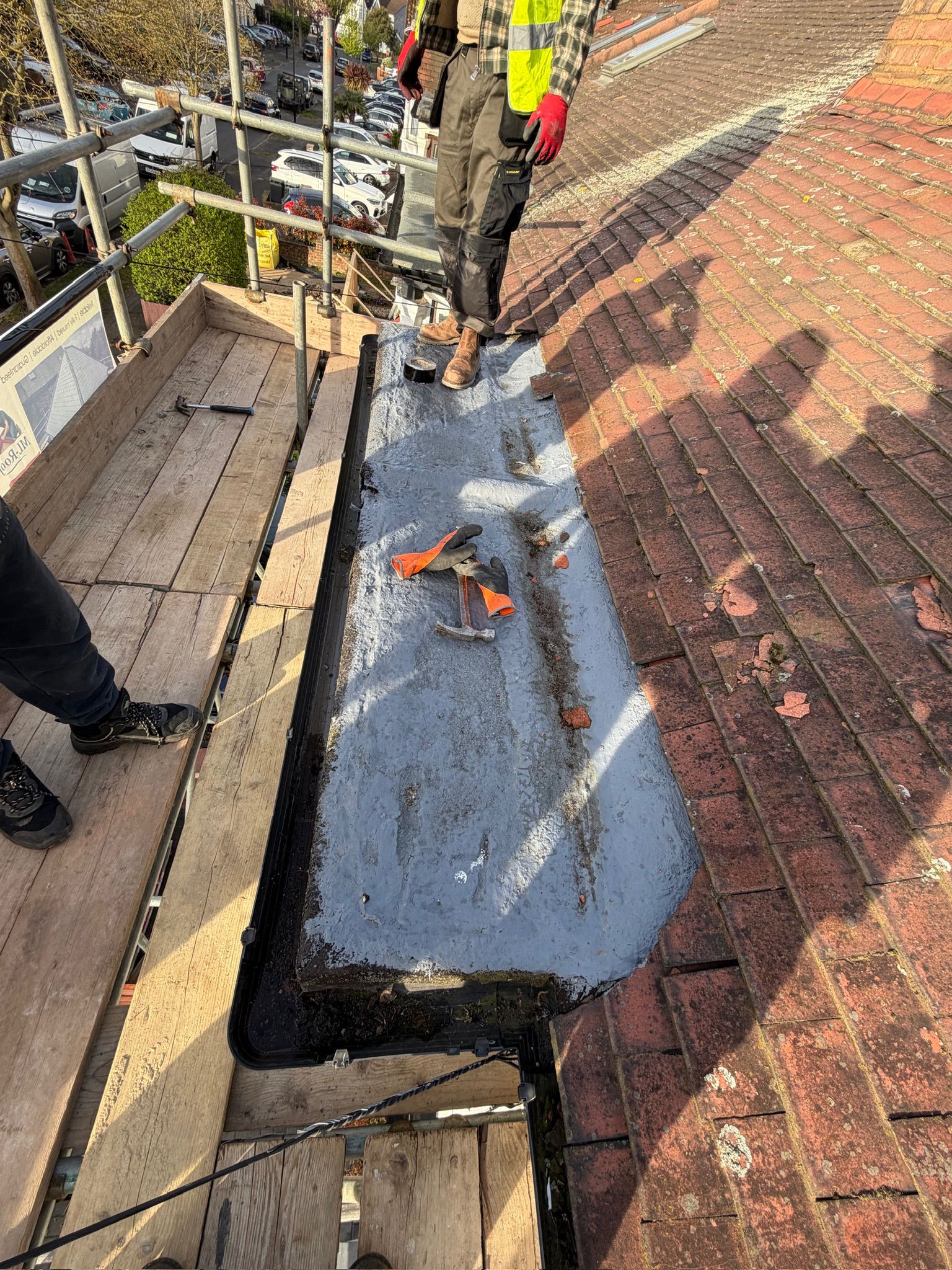 Flat roof edge repair